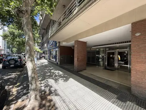 Corrientes, AVDA. al 4400