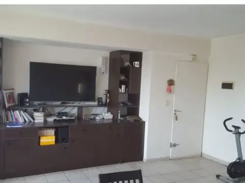 $900.000 alquiler  3 amb. en EDIFICIO IBIZA II