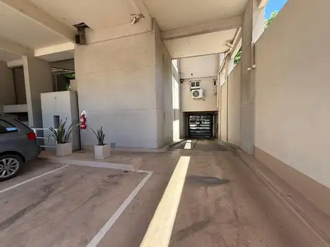 COCHERA EN VENTA