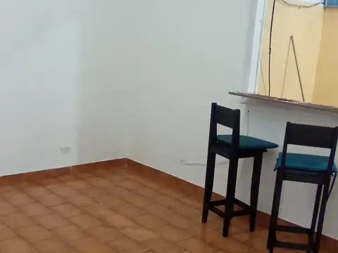 Oficina en Alquiler 50 años