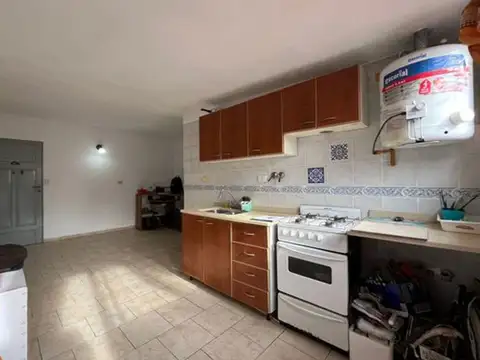 Depto Tipo Casa en Venta de 2 ambientes
