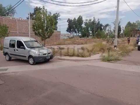 VENTA DE TERRENO PARA USO INDIVIDUAL O GRAN POTENCIAL DE DESARROLLO INMOBILIARIO