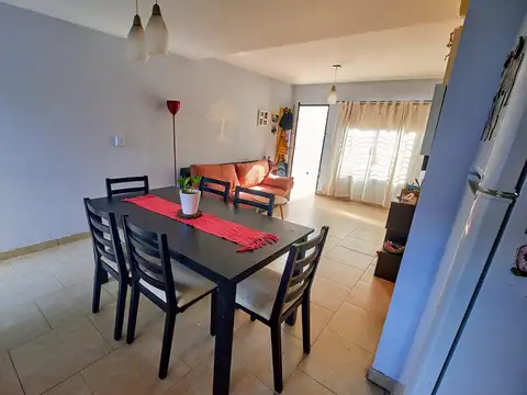 Depto Tipo Casa en Venta en Berazategui, USD 59.000