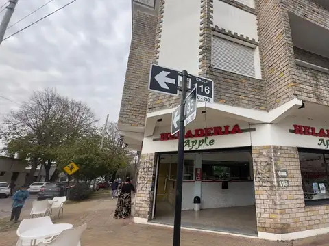 Depto Tipo Casa en Venta en La Plata, USD 79.000