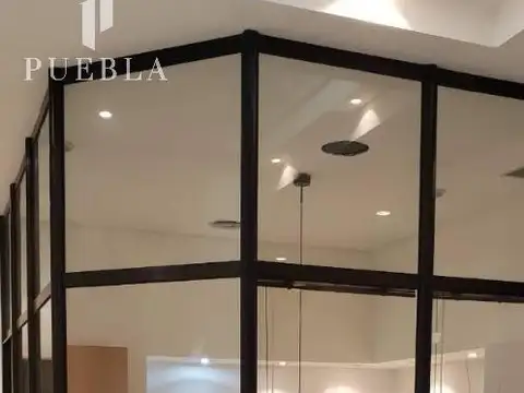 VENTA LOCAL COMERCIAL DE 216M2 EN DOS PLANTAS EN EL BARRIO DE SAN NICOLAS CON FINANCIAMIENTO
