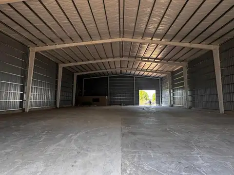 Galpón Polo Industrial 520