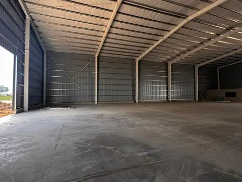 Galpón Polo Industrial 520