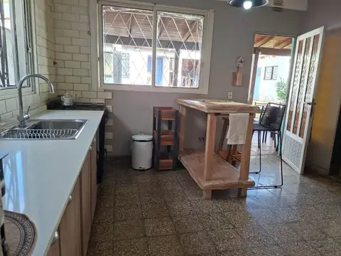 Venta casa Lomas del Mirador- jardin-Acepta permut