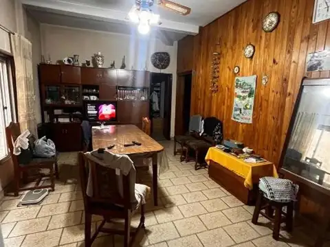 Local en Venta Via Pública