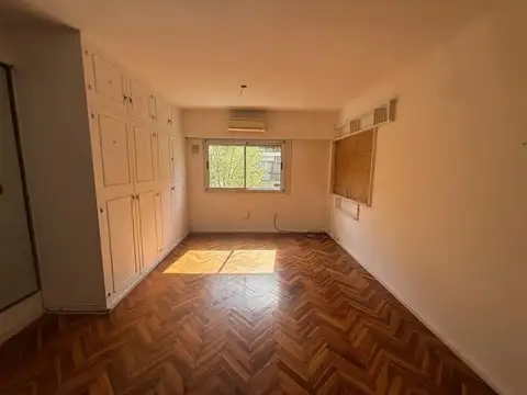 Beruti 4400, Piso 6