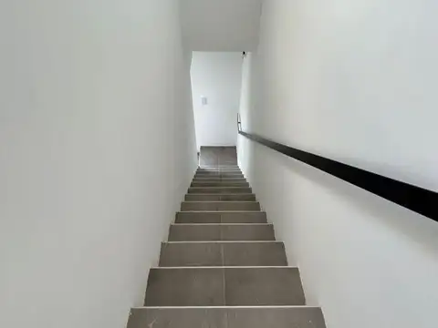 DUPLEX - VENTA- La Plata
