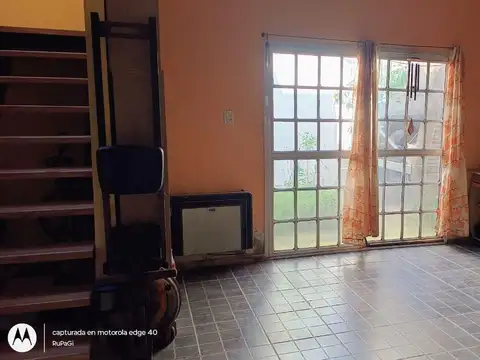 Depto Tipo Casa en Venta 70 años