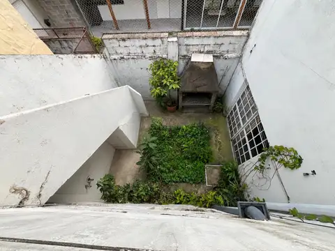 Francisco Raffo al 3118, Planta BAJA