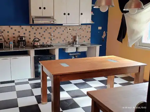 PH con la autonomia de una CASA - Posibilidad de cochera/Consultorio privado