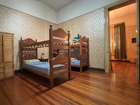 Casa sobre Avda 29, entre 12 y 14