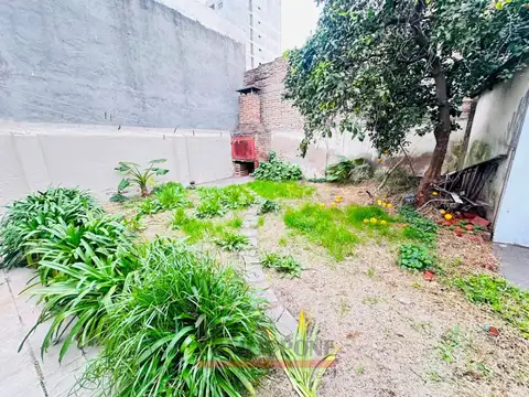 Ayacucho 700