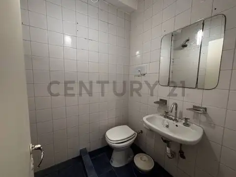Venta monoambiente en piso alto ideal inversion en Boedo, Capital Federal.