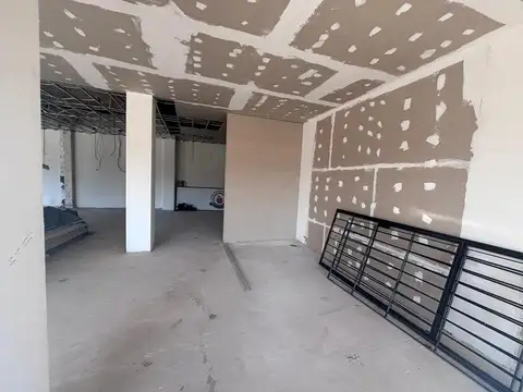 Local en Alquiler A Estrenar