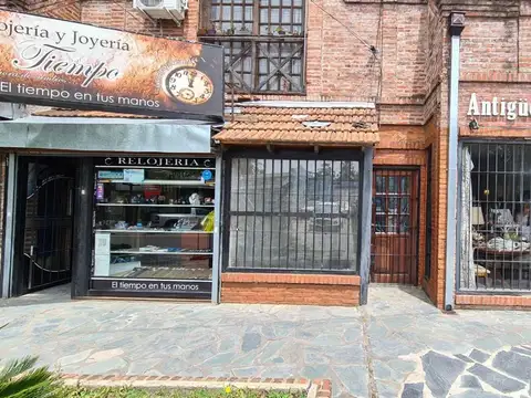 Local en Venta Via Pública