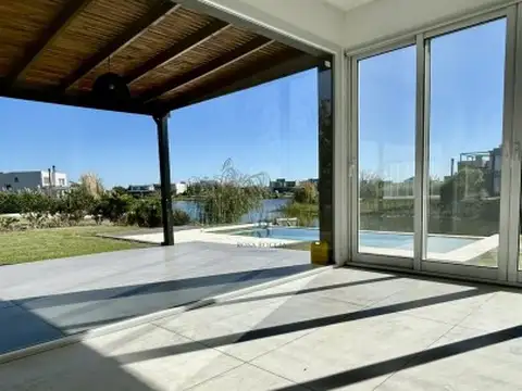 Casa en Venta en Escobar De La Ribera, USD 450.000