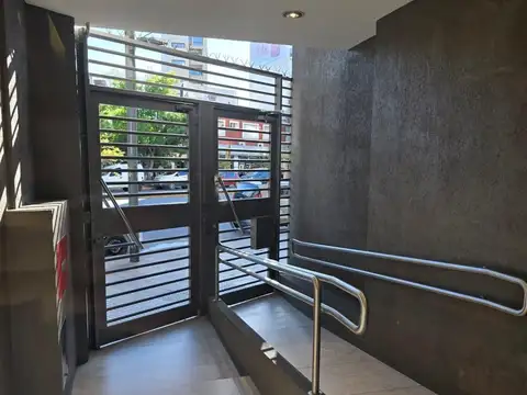 Av. Ricardo Balbin 3600