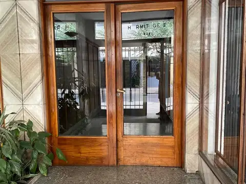 Departamento dos dormitorios + comodín en alquiler - Rosario centro