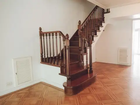 Espectacular duplex de 4 ambientes super luminoso en Recoleta!
