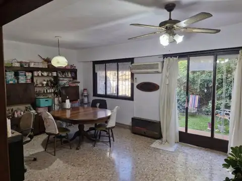 Depto Tipo Casa en Venta de 4 ambientes
