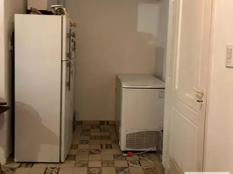 Casa 2 ambientes con 1 baño