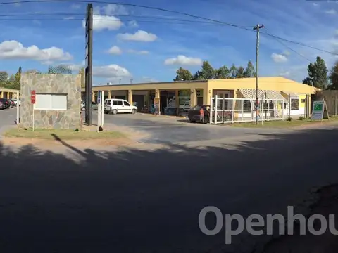 Inversión Estratégica: Paseo Comercial Vía Manzanares con 26 locales y 12 oficinas
