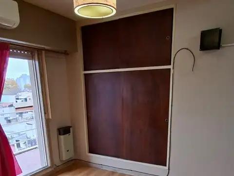 Departamento en Alquiler en Monte Castro, $ 630.000