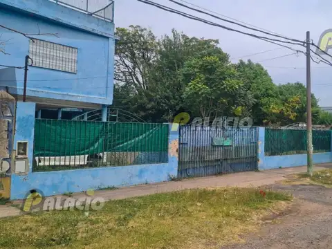 Av. Pres. Arturo Umberto Illia 381