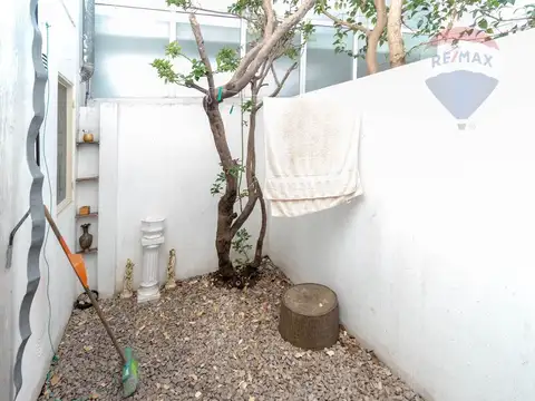 Depto Tipo Casa en Venta en La Plata, USD 47.500