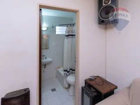 Depto Tipo Casa 2 ambientes con 1 baño