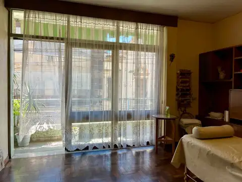 Departamento 5 ambientes con 2 baños