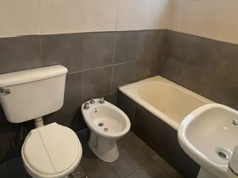 Departamento 3 ambientes con 1 baño
