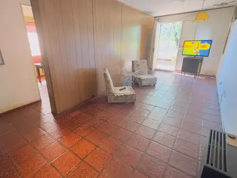 Departamento con balcón terraza en barrio san isidro