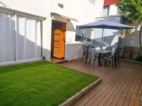 Depto Tipo Casa en Venta de 3 ambientes