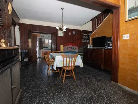 Casa en Venta con 1 cochera