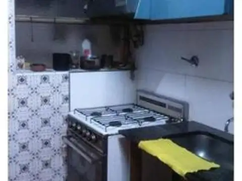 Depto Tipo Casa en Venta 60 años