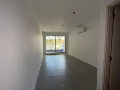 Departamento 4 ambientes con 3 baños