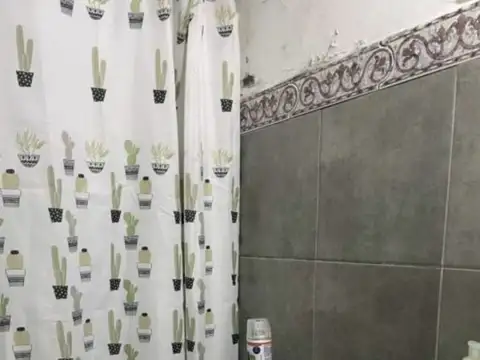 Depto Tipo Casa en Venta en Caseros, USD 68.000