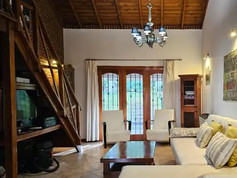 Casa en Alquiler Temporal en Pinamar, USD 380