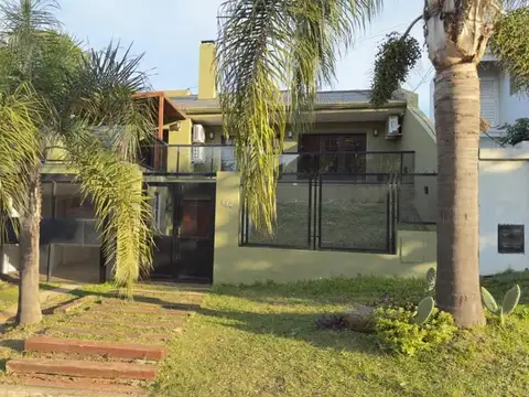 Casa en Venta en Concordia, USD 230.000