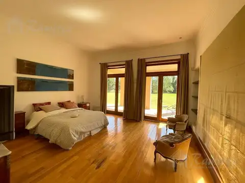 Excelente casa de 580m² en el Argentino Farm Club de Lujan