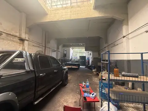 Galpon en Alquiler 28,05  mts Fondo