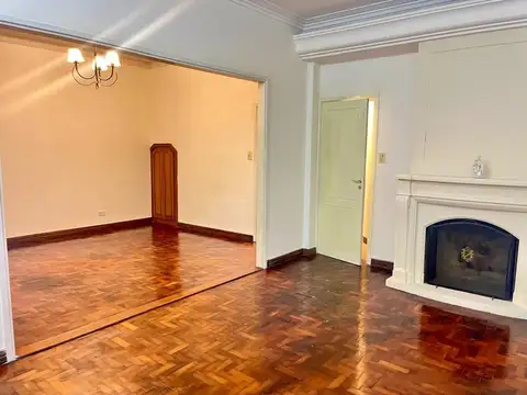 Casa 4 ambientes con 4 baños
