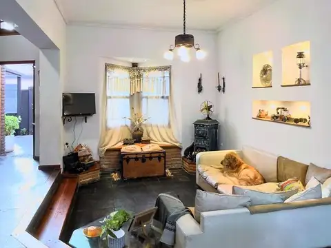Casa en Venta en Monte Castro, USD 345.000