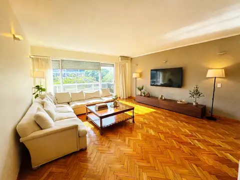 Departamento en Venta de 5 ambientes
