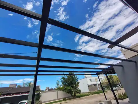 Depto Tipo Casa 2 ambientes con 2 baños
